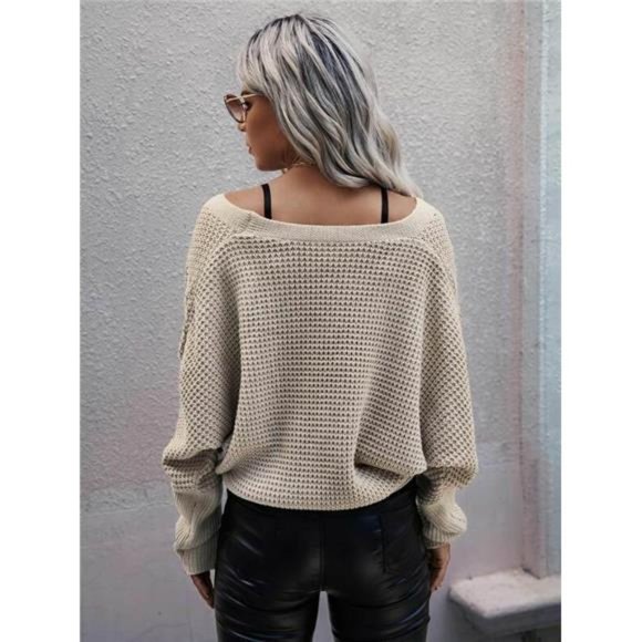 Relaxed Knit Overlap Sweater - Picture 3 of 4